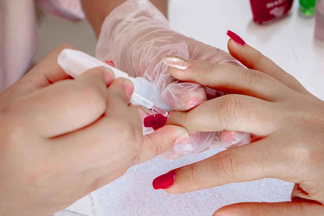 Kuku Indah, Senyum Cerah: Nails_by_mayshako di Jantung Cilacap
